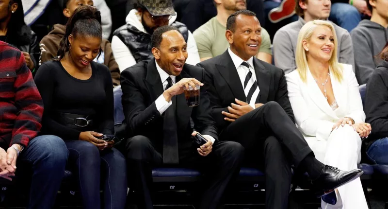 Alex Rodriguez Clarifies Why His Tan Looks Very 'Dark': 'I Am Dominican'