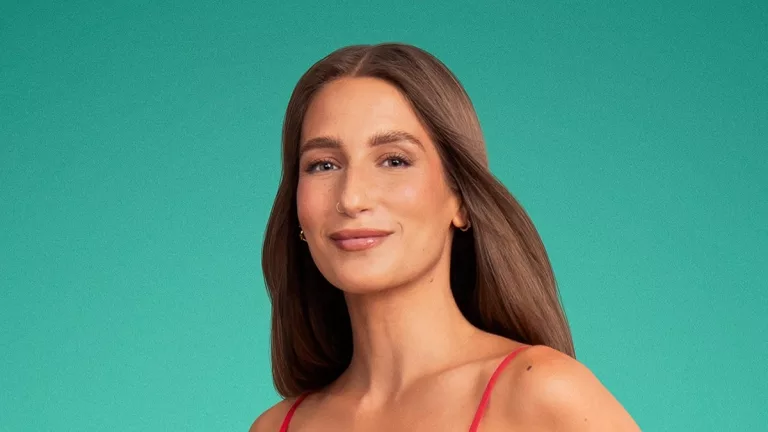 Amanda Batula Parents: Who Are Frank And Donna Batula?