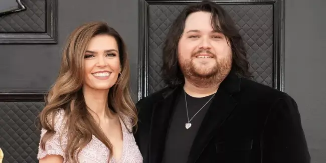 Andraia Allsop &Wolfgang Van Halen 64th Annual GRAMMY Awards on April 03, 2022 in Las Vegas, Nevada.