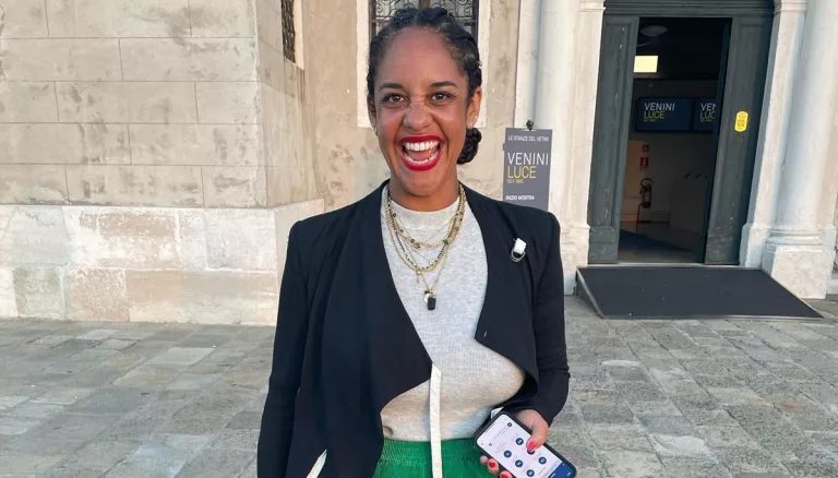 Aryn Drake-Lee Net Worth: How Rich Is She? Wiki And Bio