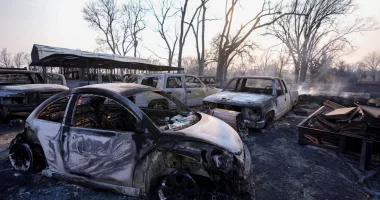 At least 1 dead as wildfires continue burning in Texas Panhandle