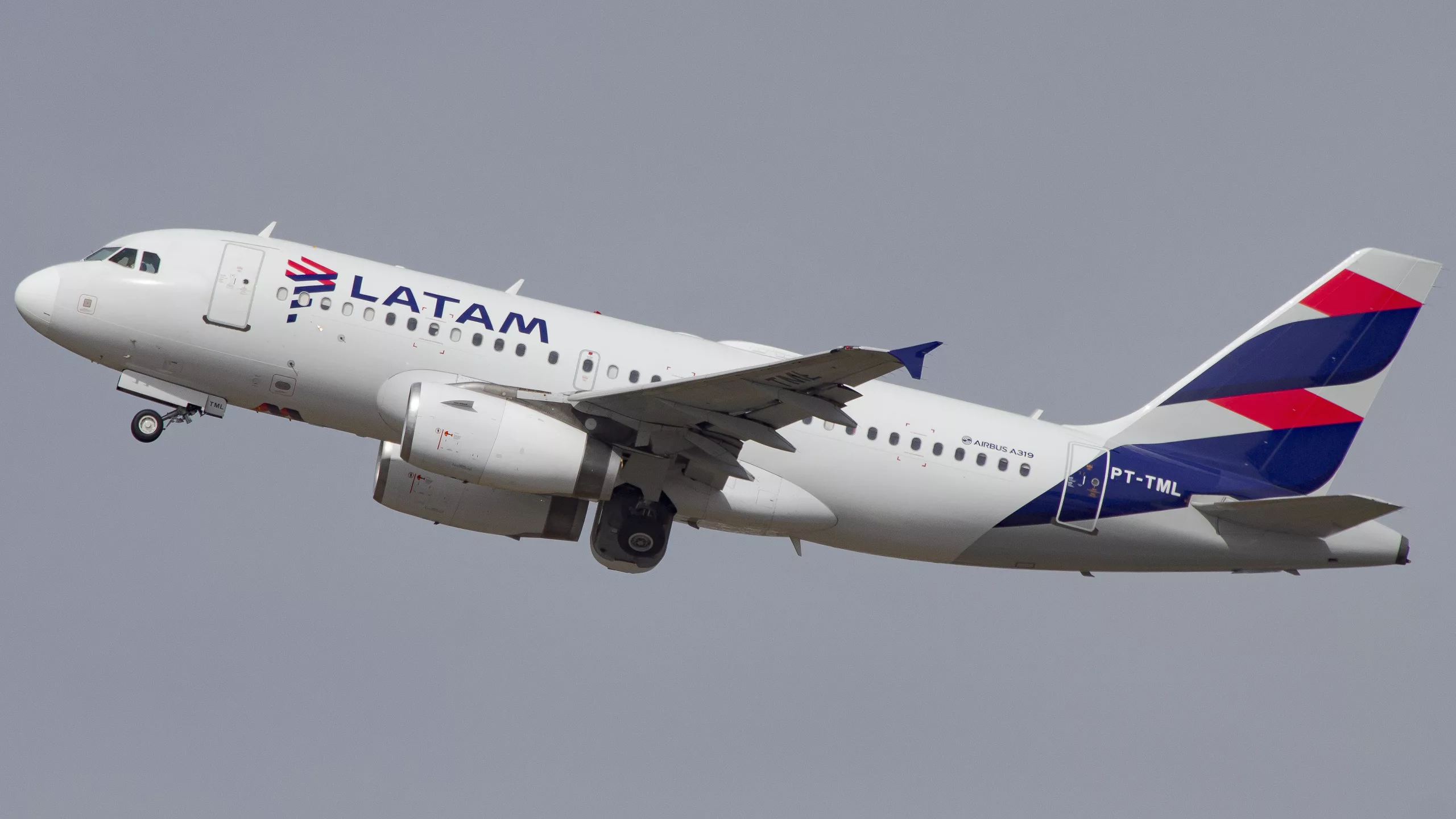 A Brit tourist died on a LATAM plane when flying to Chile