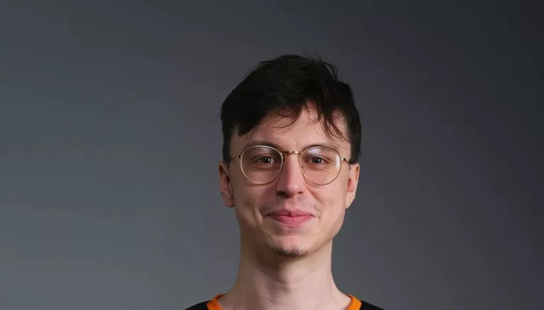 Caedrel Girlfriend, Who Is The Streamer Dating? Age And Wiki