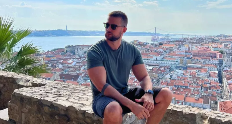 Clovis Nienow Wikipedia