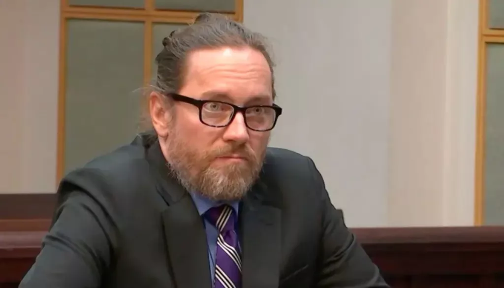 David Tronnes Wikipedia