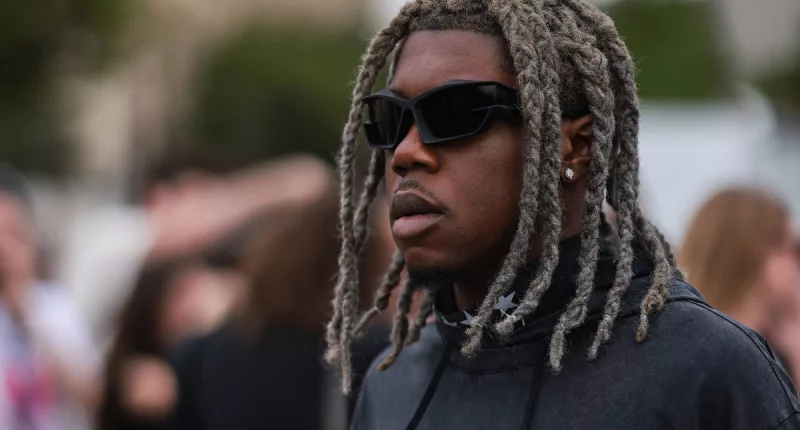 Destroy Lonely Girlfriend