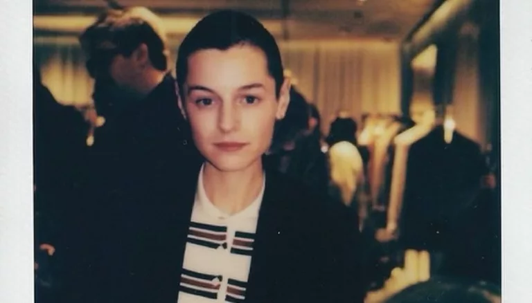 Emma Corrin Sister And Brother, Who Are Her Siblings?
