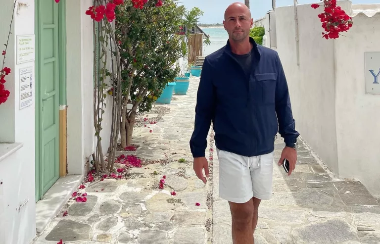 Ethnic Background and Origins of Mola Lenghi: Exploring His Heritage