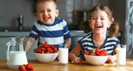 Childhood Nutrition: Guidelines for a Healthy Diet | Stock Photo