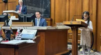 Indiana lawmakers advance literacy bill that may hold back thousands of 3rd graders