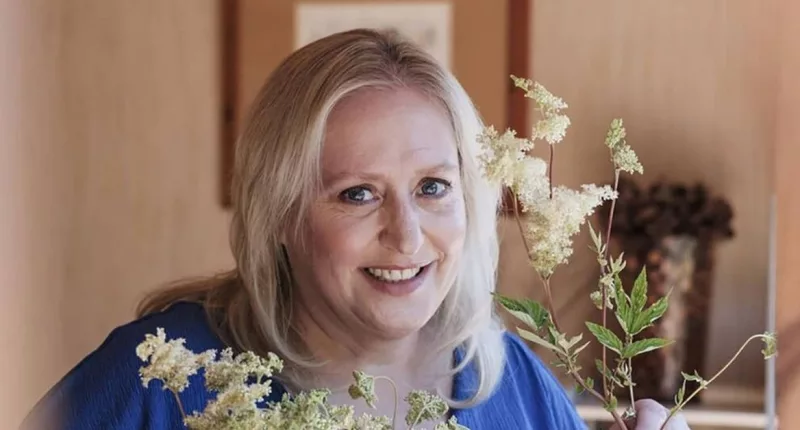 Alysia Vasey engaged