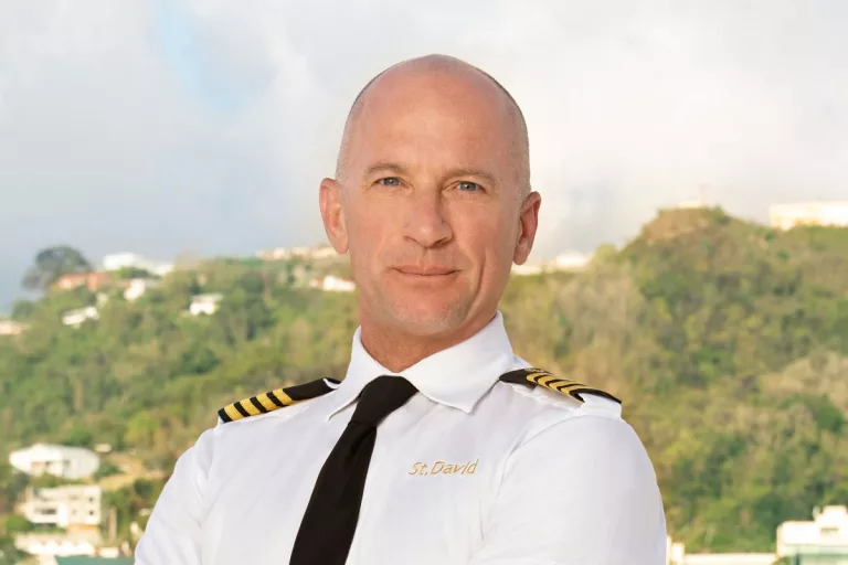 Is Captain Kerry Gay? Sexuality Partner And Dating Life