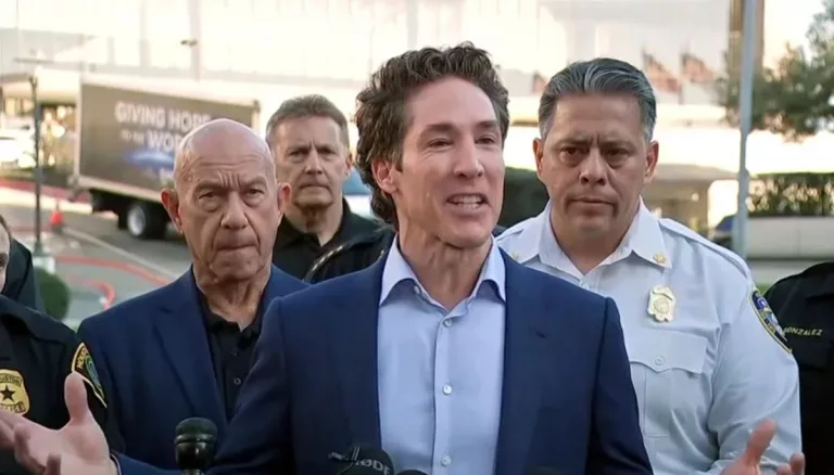 Is Joel Osteen Jewish Or Christian: What Religion He Follow?