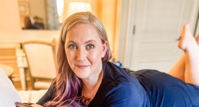 Rebecca Yarros Jewish