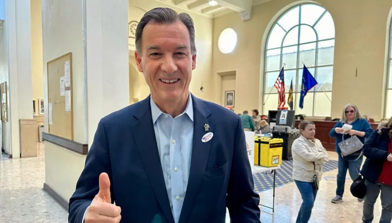 Is Tom Suozzi Italian? Ethnicity Family And Religion