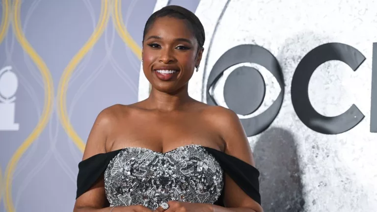 Jennifer Hudson Religion, Christian Or Catholic? Family