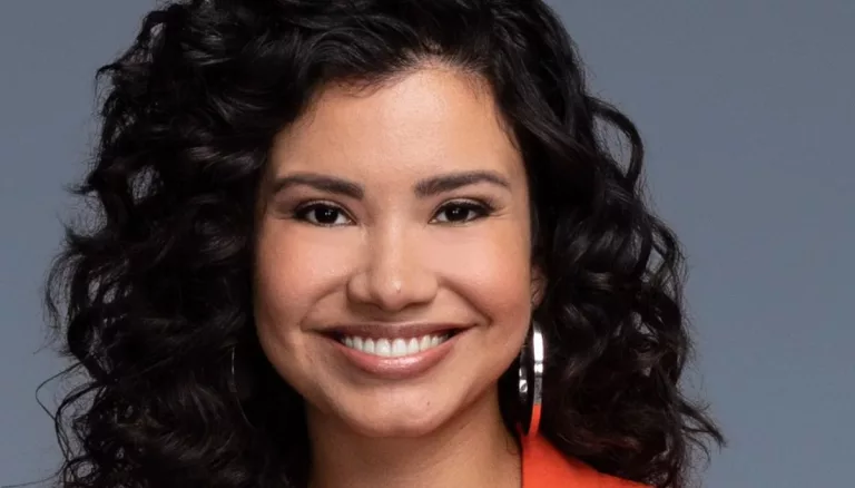 Laura Barron Lopez Wikipedia: Who Is She? Age And Salary