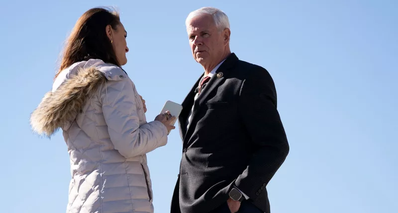 Lawmakers face sticking points as looming shutdown deadline nears