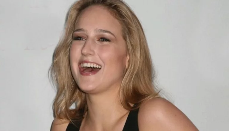 Leelee Sobieski Parents: Who Are Jean And Elizabeth?