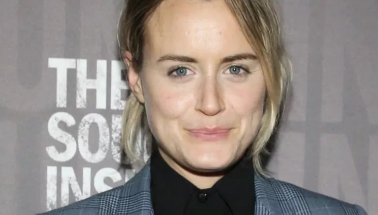 Meet Taylor Schilling Brother Sam – Siblings And Family Tree