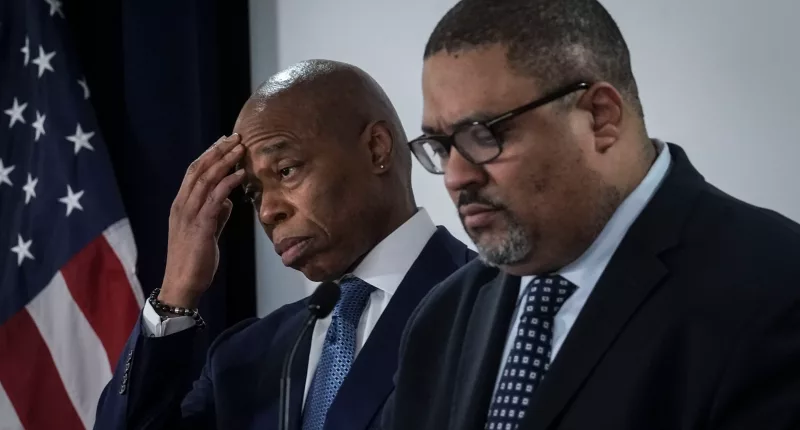 New York's 'catch and release' policies fail to hold criminals accountable: police rep
