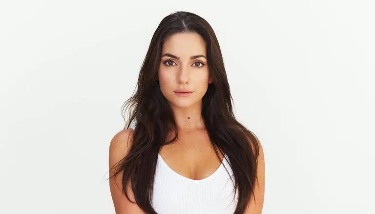 Paniz Zade Ethnicity: Where Is She From? Parents, Siblings