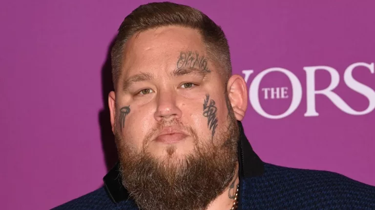 Rag N Bone Man Brother: Does He Have Any? Meet Sister Rhian