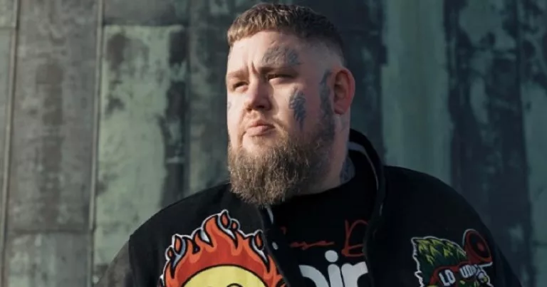 Rag N Bone Man Brother: Does He Have Any? Sister Rhian