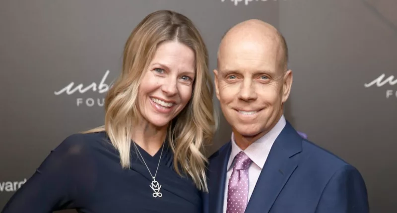 Scott Hamilton and Wife Tracie Hamilton's Relationship Timeline