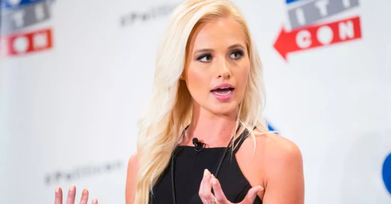 Tomi Lahren Religion: Is She Christian? Family Ethnicity