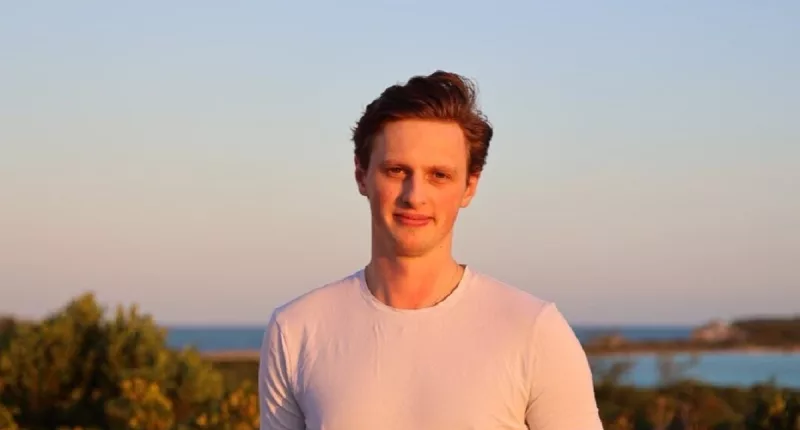 Where Is Max Fosh From