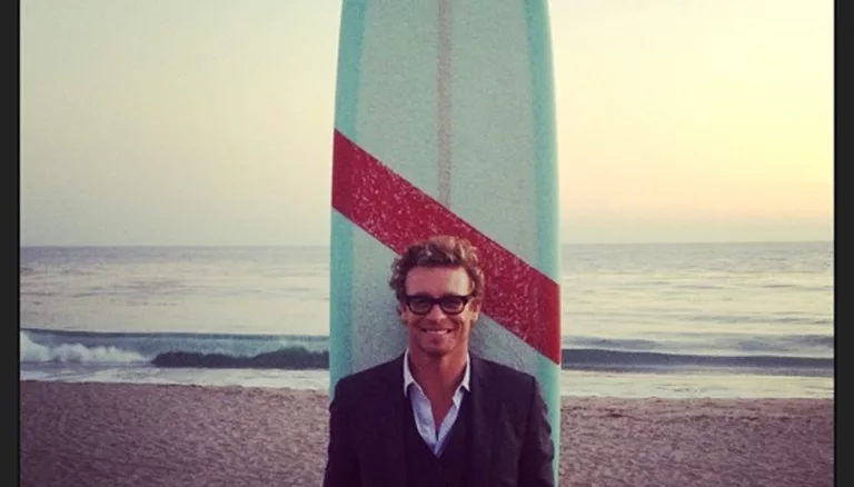 Who Are Simon Baker Brother? Siblings And Family Details