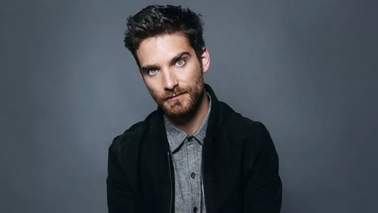 Who Is Jeff Ward Brother? Younger Sister Details Explained