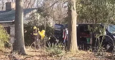 Father and son stumble upon body inside abandoned Antebellum home