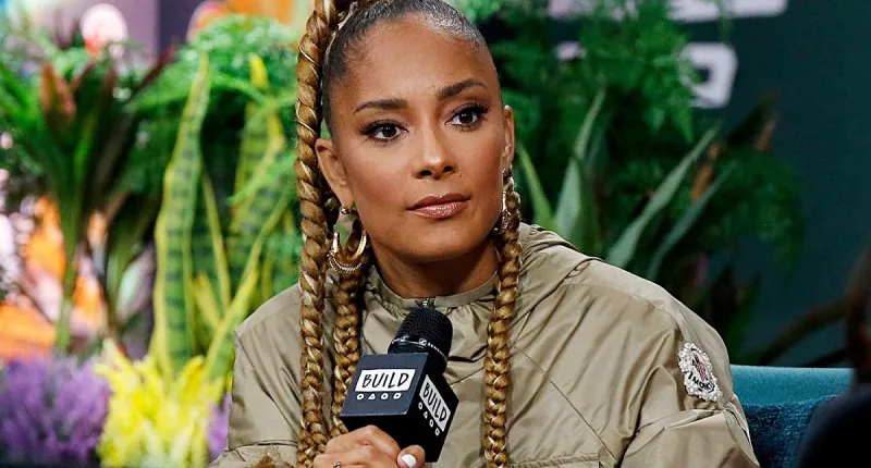 Is Amanda Seales Married