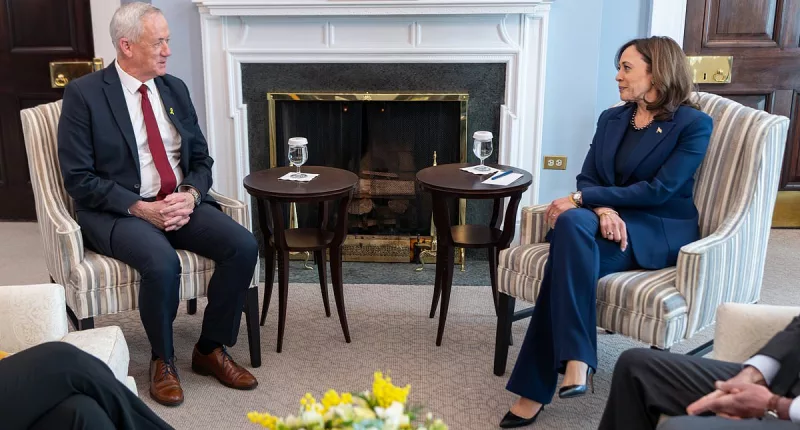 Kamala Harris meets with Netanyahu critic Benny Gantz at White House