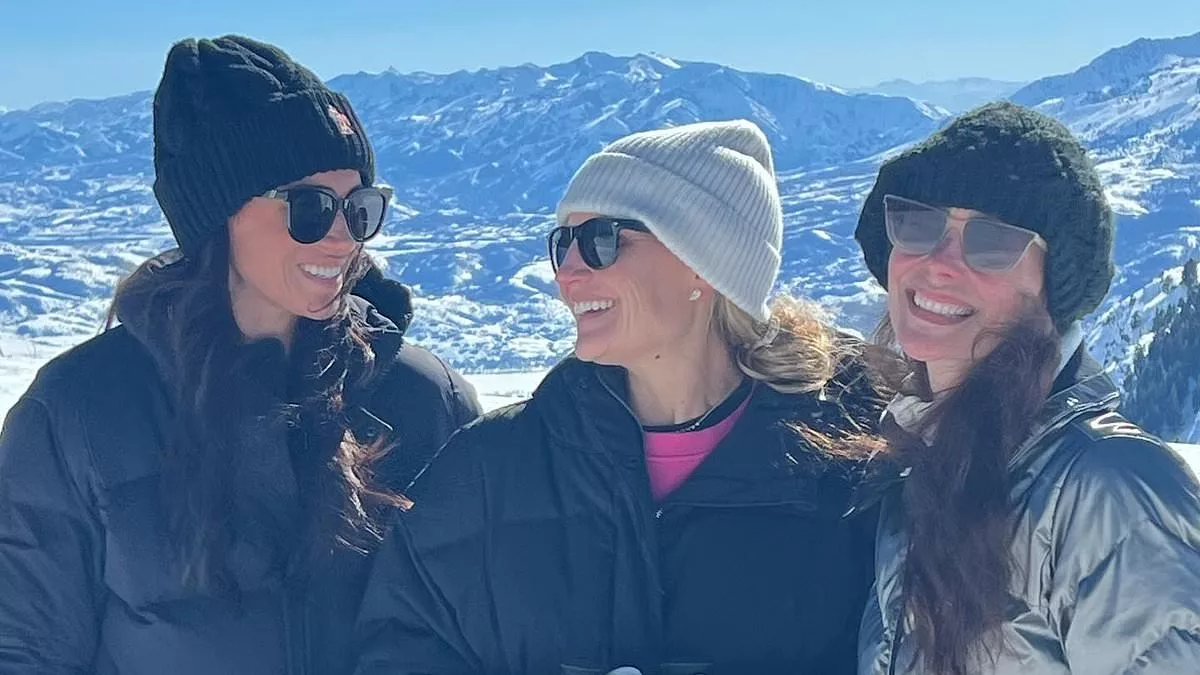 Meghan Markle has a ski trip with Kelly McKee Zajfen and Heather Dorak