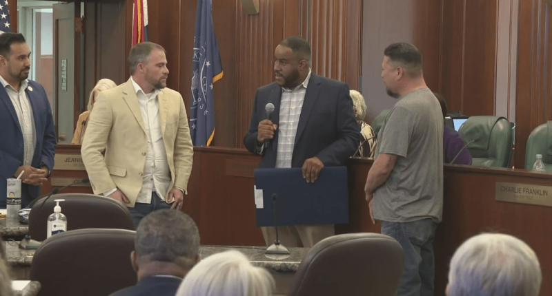 Men who tackled suspect at Chiefs rally honored as heroes