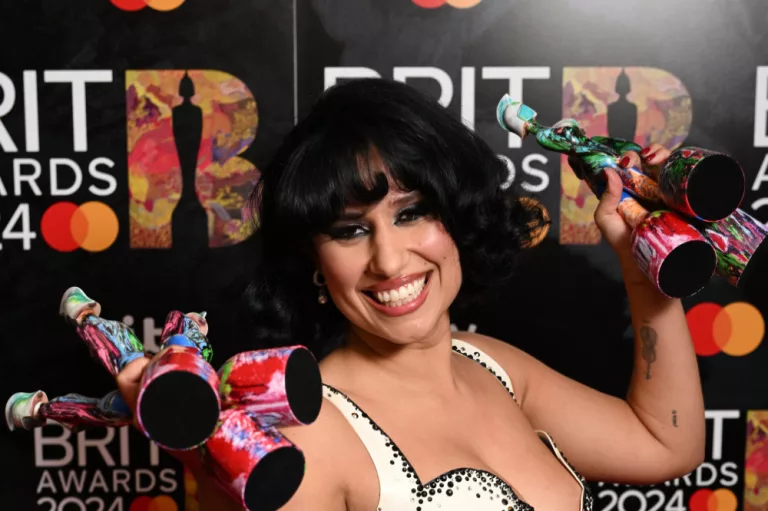 RAYE Breaks Records with Unprecedented Victories at the 2024 BRIT Awards