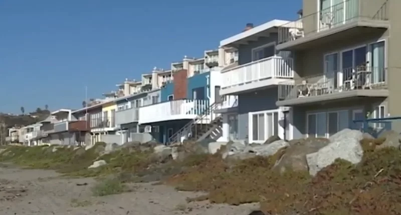 The wealthy 27-member Rio Del Mar Beach Island HOA was fined $4.7 million for installing chain-link barricades to block a public walkway to the beach