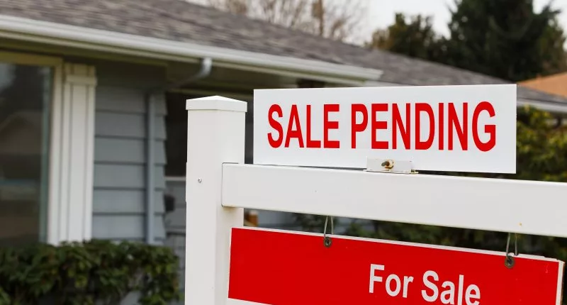Wife lied to husband about buying home, tried moving in: Police
