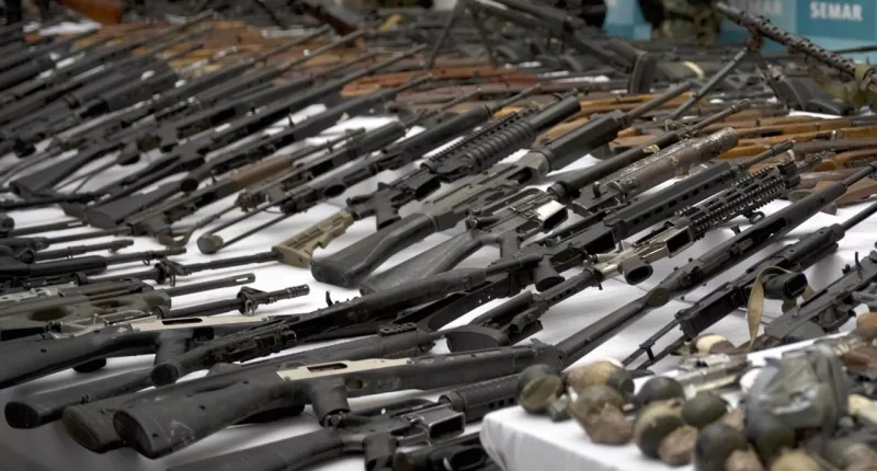 Mexican cartels use US border to arm themselves with 'military-grade' weapons: docs