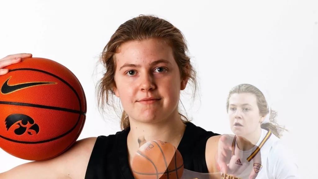 Molly Davis Lesbian rumors have been prevailing online.