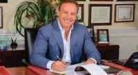 Dr. Lenny Hochstein Height, Age, Religion, Nationality, Wikipedia, Partner, Parents, Gender, Net Worth