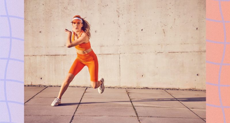woman doing HIIT workout outdoors