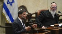 Israeli ministers threaten to resign over cease-fire proposal