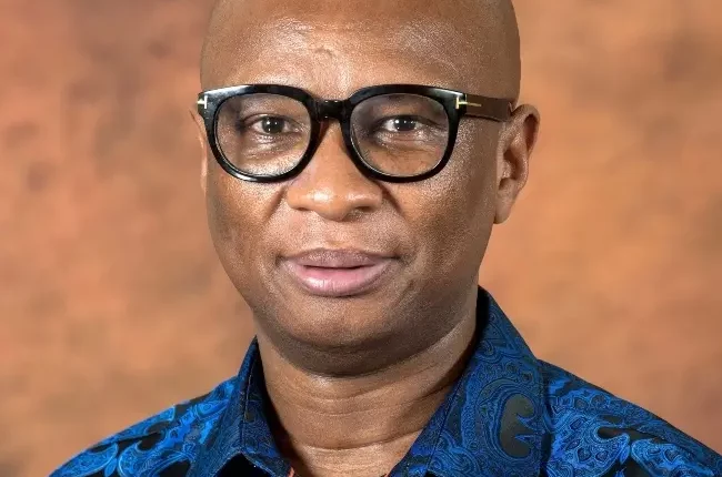 Zizi Kodwa Biography, Age, Wife, Children, Salary, Net Worth, Qualifications, Wedding, Wiki, Contact Details |