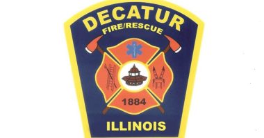 Three dogs rescued from Decatur house fire