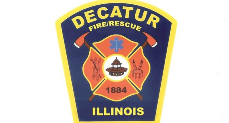 Three dogs rescued from Decatur house fire