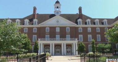 U of I building service workers could strike this weekend as negotiations continue to fail